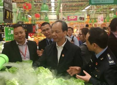 节前食品安全检查不停歇，顺德区委书记郭文海带队筑牢春节“舌尖安全”防线
